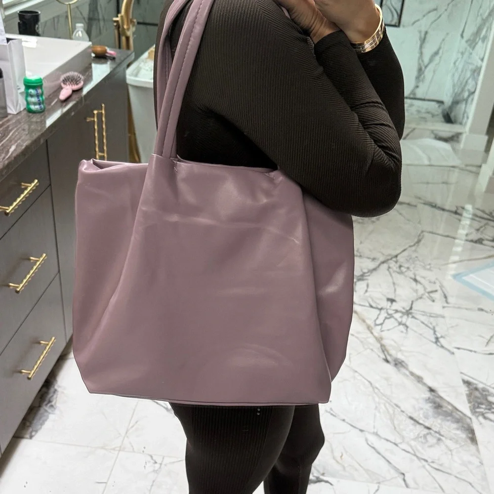 Neiman Marcus Lilac Tote Bag MEW